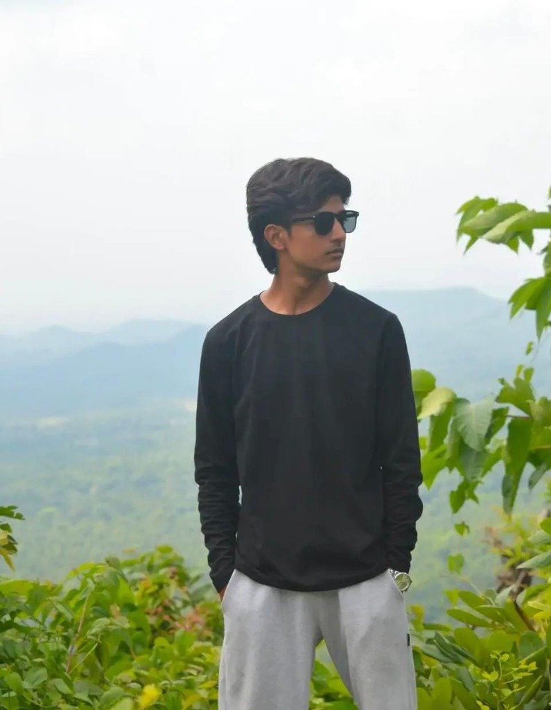 Faisal Sheikh - Computer & SKMU Mentor at The Vision Academy